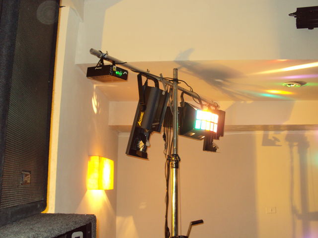 torre de luz con lasser, escanner, derwin y vampiro